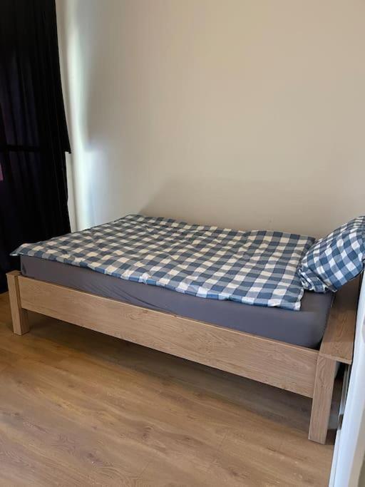Lovely 1 Private Bedroom With Garden View Rotterdam Ngoại thất bức ảnh